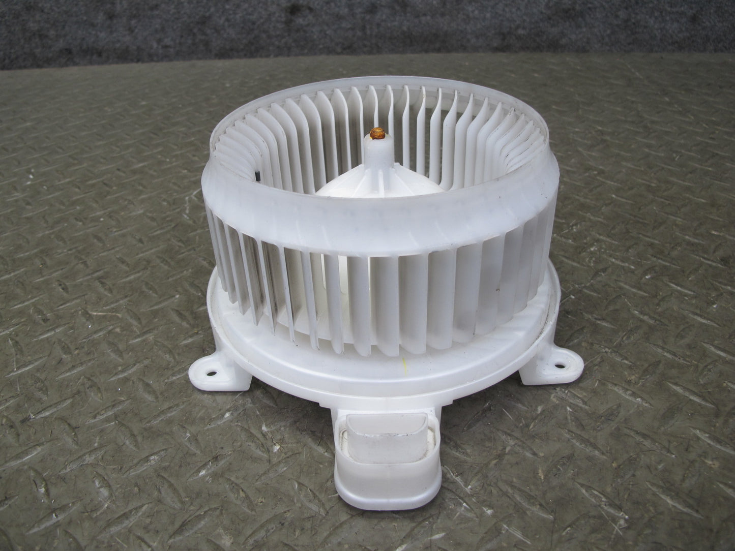 06-15 Lexus GSE20L IS350 IS250 A/C Heater Blower Motor Fan 272600-0334 OEM