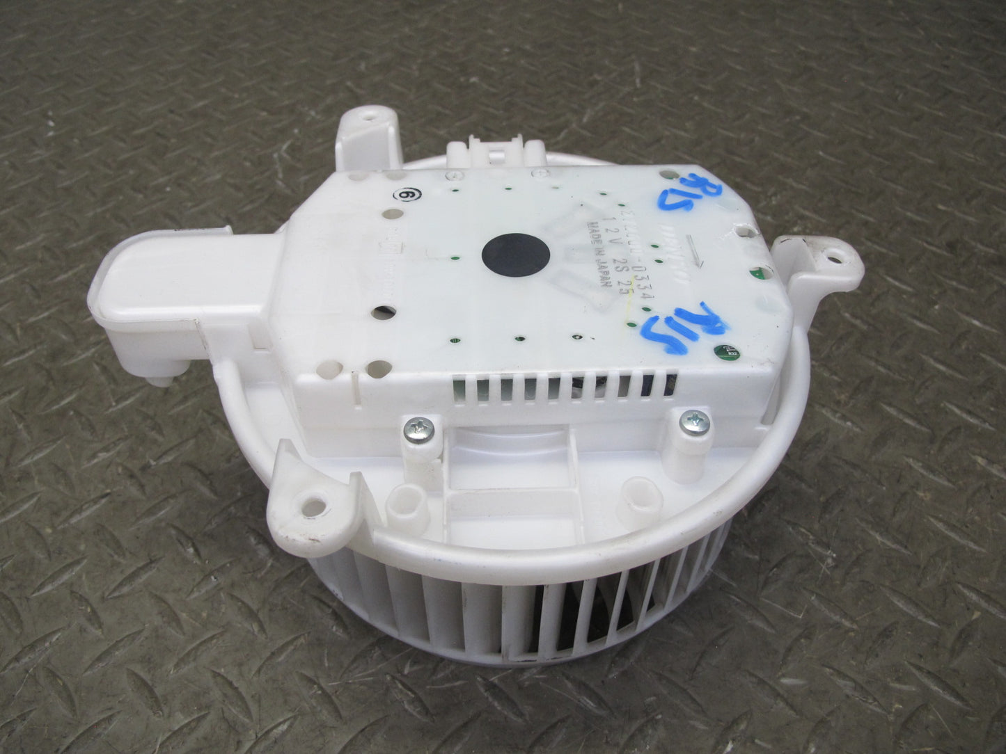 06-15 Lexus GSE20L IS350 IS250 A/C Heater Blower Motor Fan 272600-0334 OEM