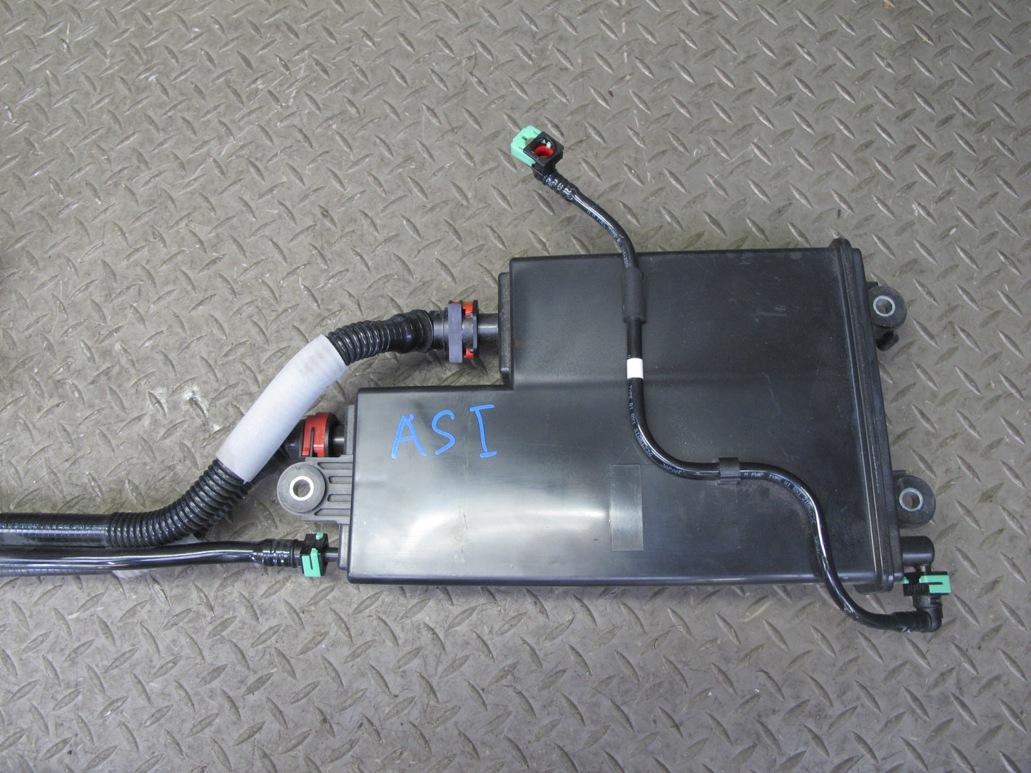 11-14 Subaru Impreza WRX Fuel Evap Vapor Charcoal Canister w Purge Valve OEM