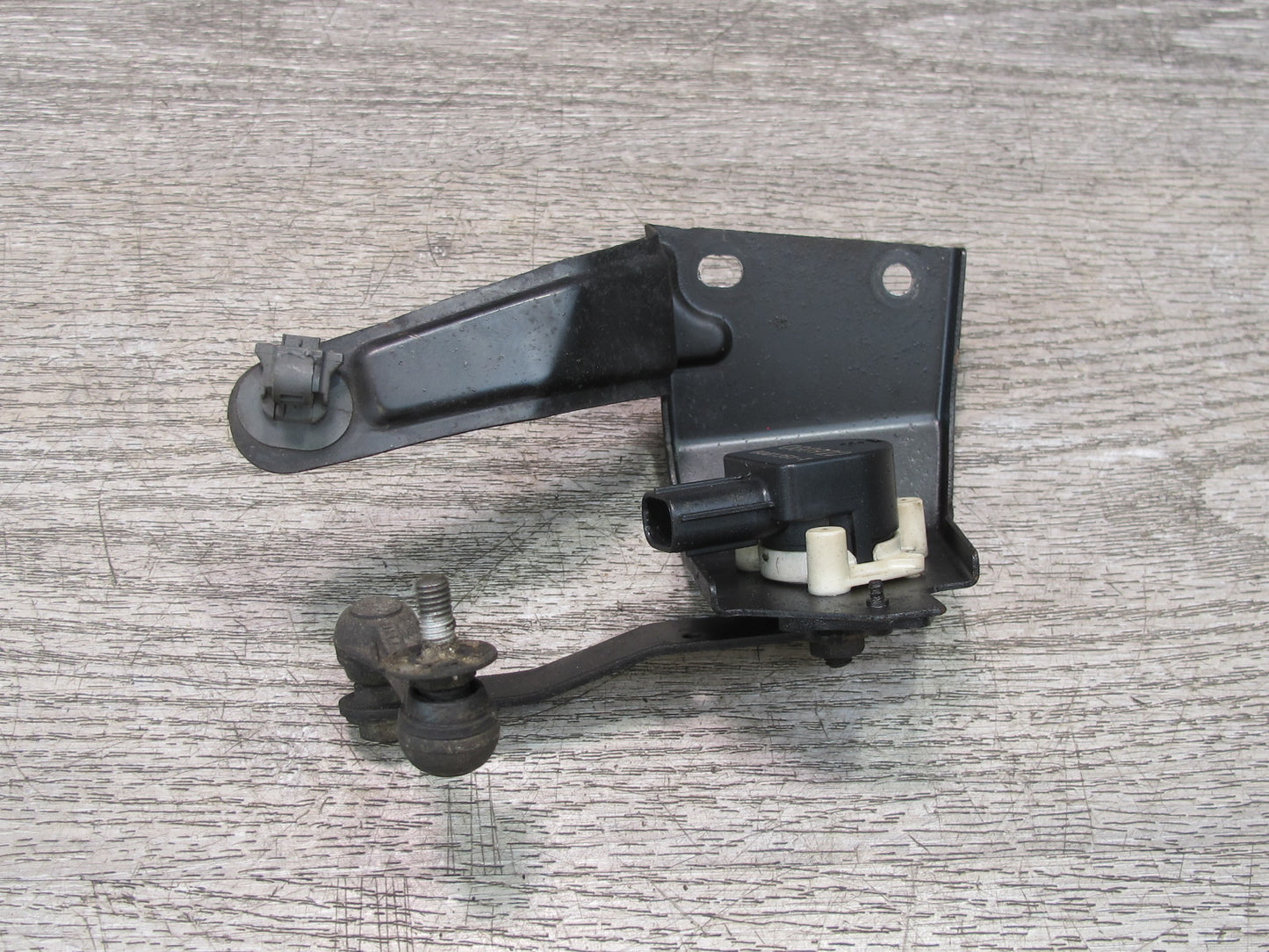 10-15 Lexus IS350 IS250 Convert Rear Left Suspension Height Level Sensor OEM