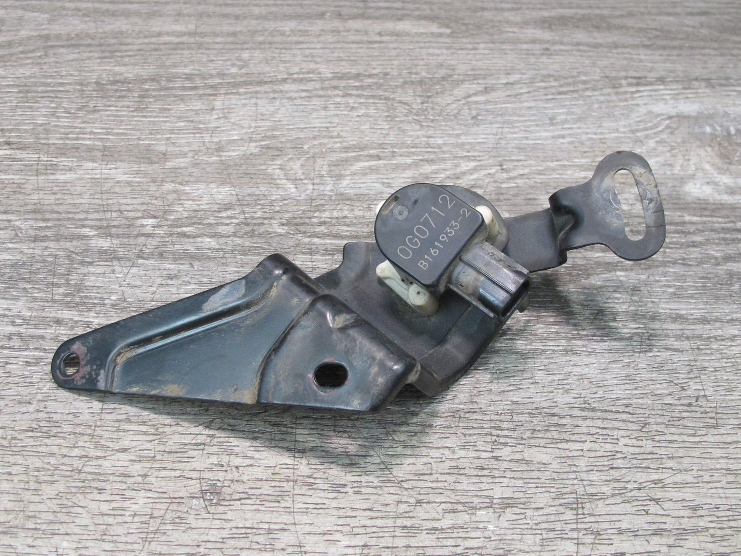 10-15 Lexus IS350 IS250 Front Left Suspension Height Level Sensor OEM