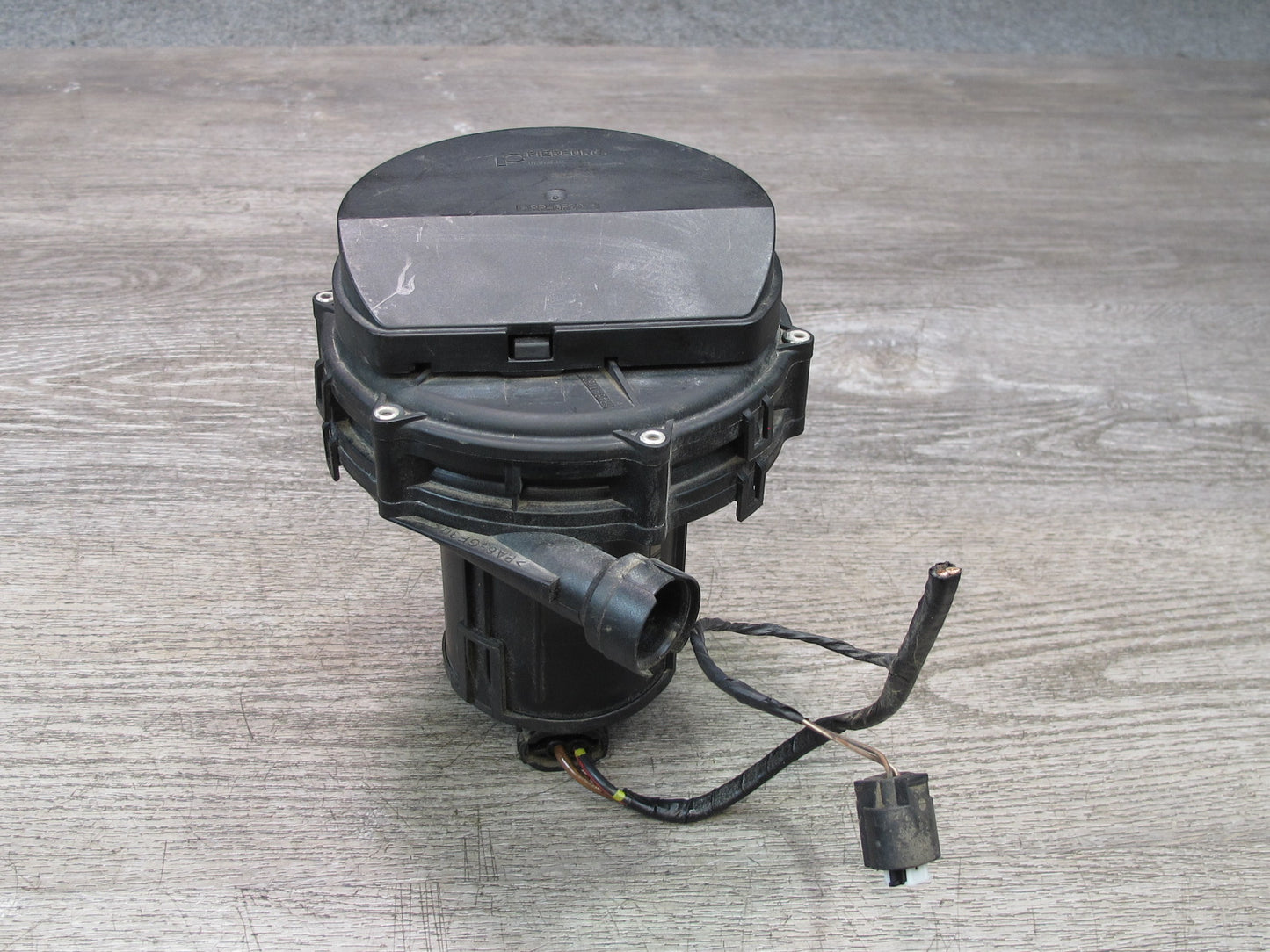 2001-2006 BMW E46 M3 S54 Engine Secondary Air Injection Smog Emission Pump