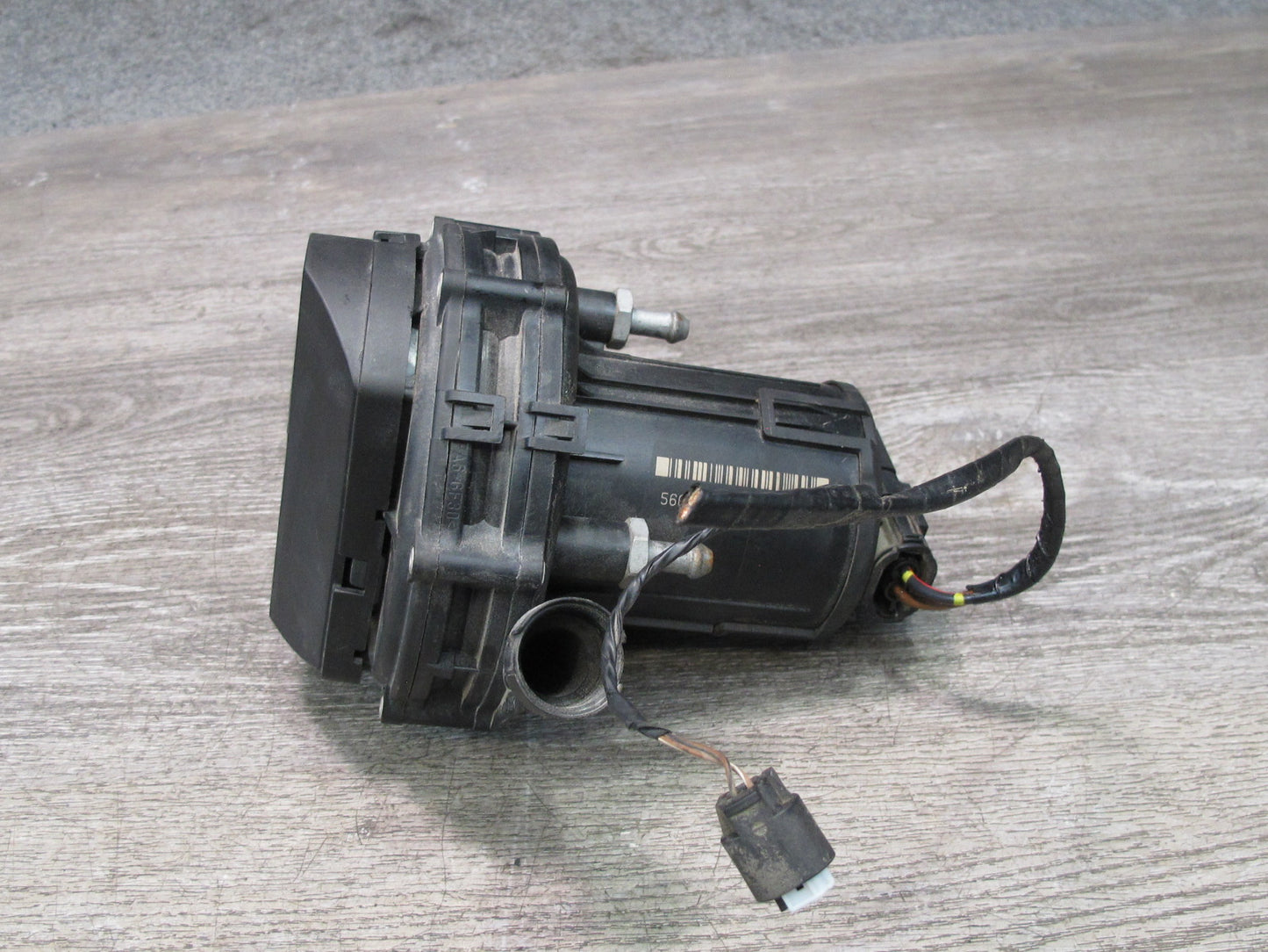 2001-2006 BMW E46 M3 S54 Engine Secondary Air Injection Smog Emission Pump