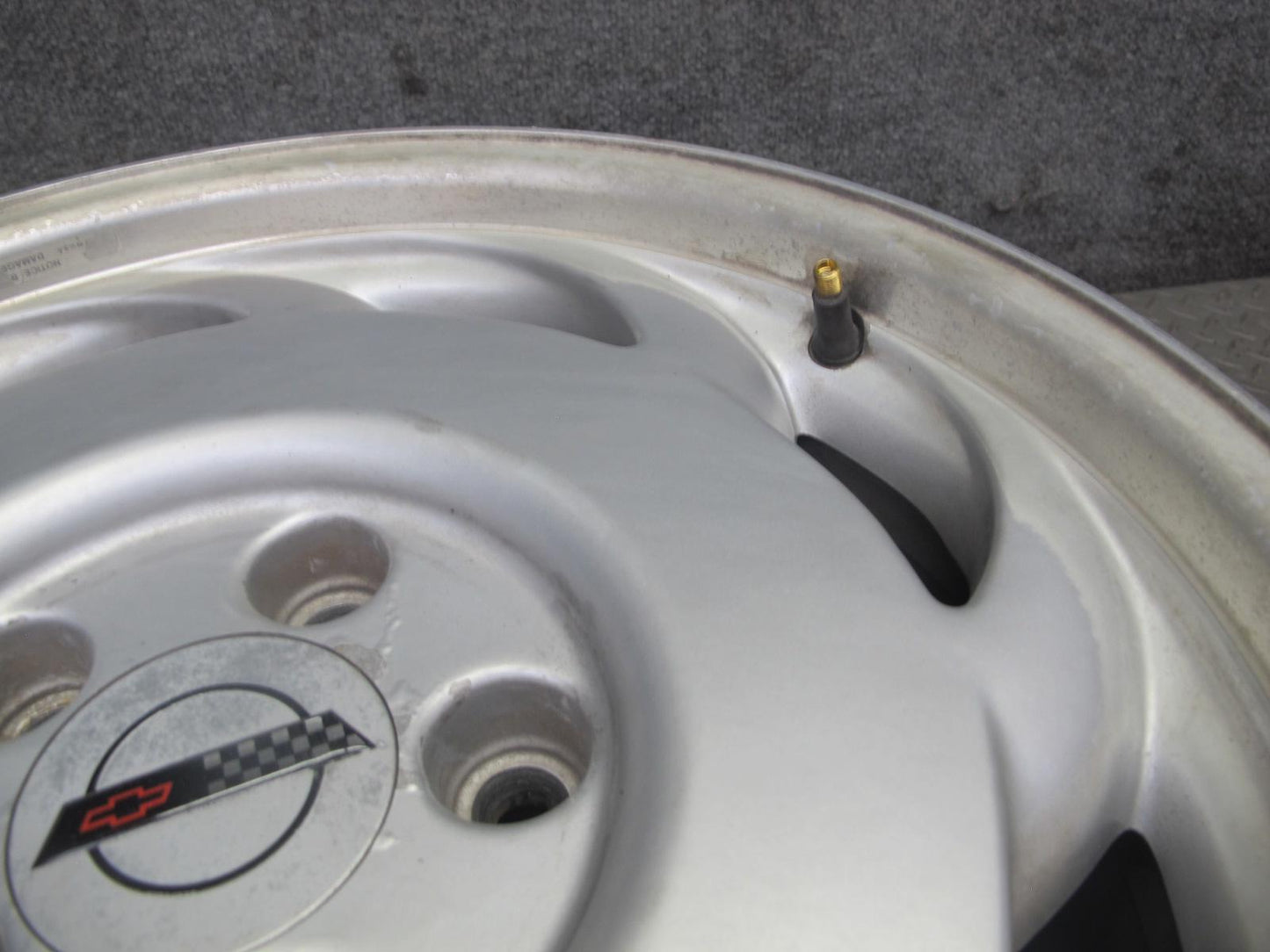 91-92 Chevrolet Corvette C4 Right 17" R17 Alloy Wheel Rim 17x9.5J ET56 OEM