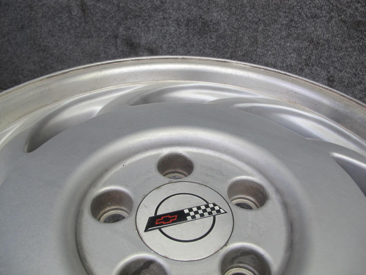 91-92 Chevrolet Corvette C4 Left 17" R17 Alloy Wheel Rim 17x9.5J ET56 OEM