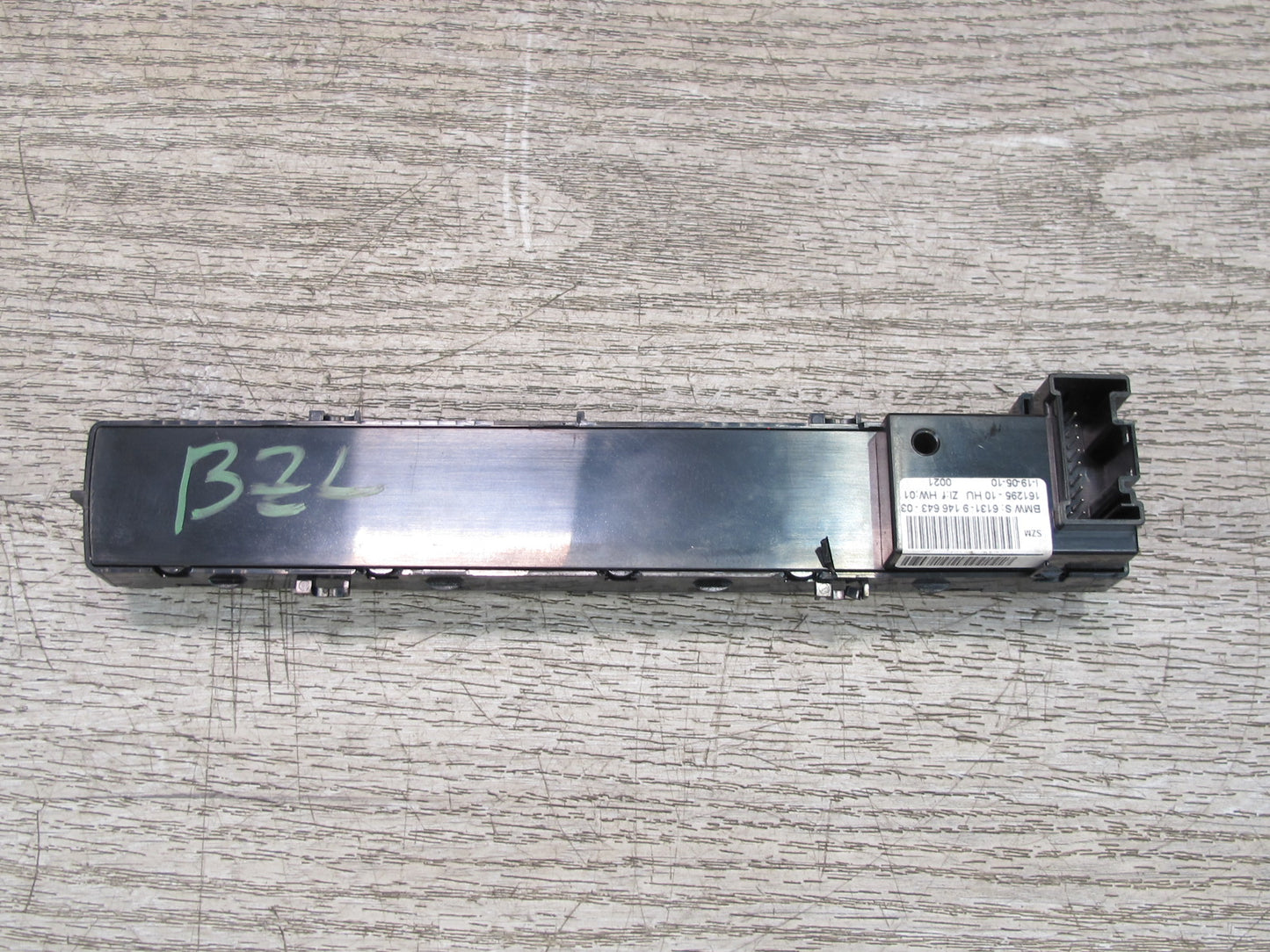 09-16 BMW E89 Z4 Convertible TOP Roof Heated Seat Switch Panel 9146643 OEM