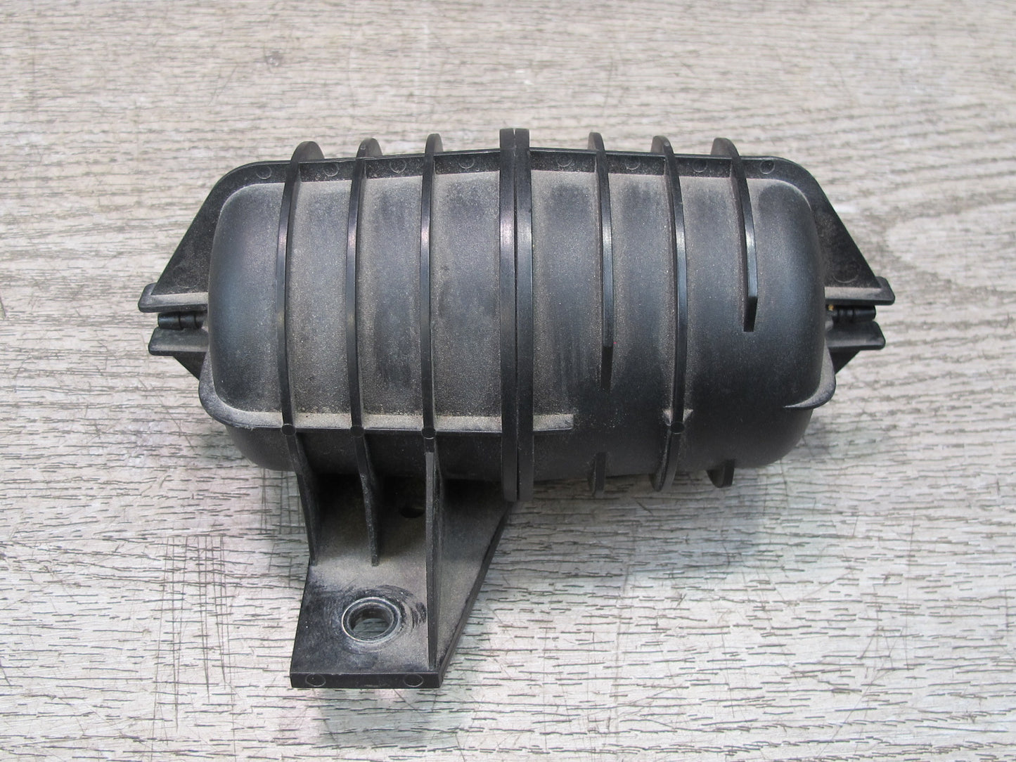 09-16 BMW E89 Z4 Vacuum Tank Reservoir 2247620 OEM
