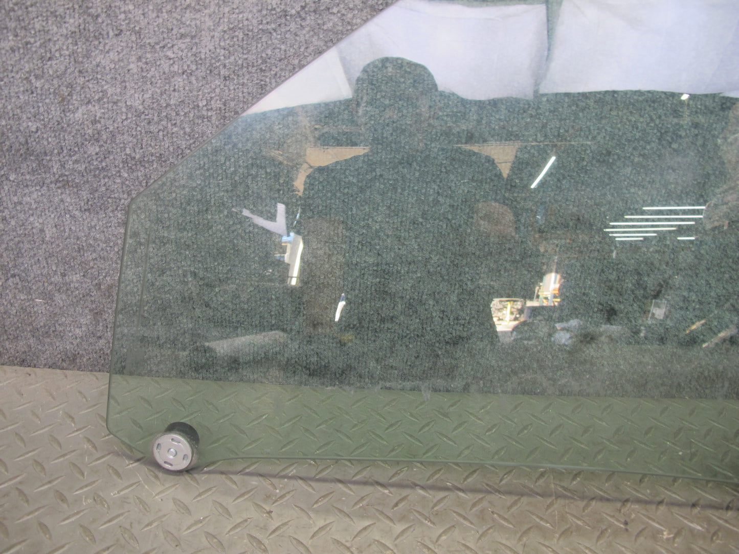 10-12 Lexus IS350 IS250 Convertible Front Left Driver Door Window Glass OEM