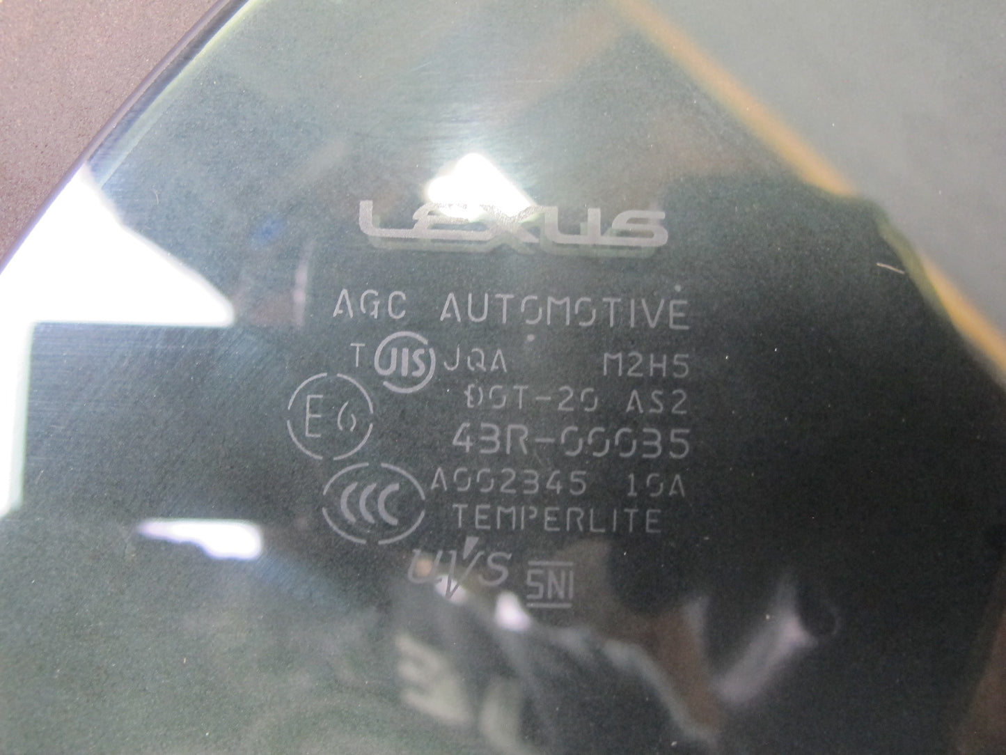 10-15 Lexus IS350 IS250 Convertible Rear Right Side Quarter Window Glass OEM