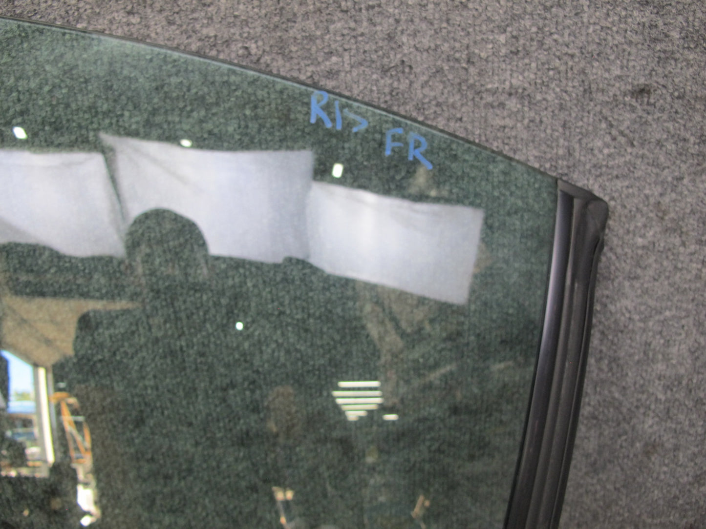 10-15 Lexus IS350 IS250 Convertible Rear Right Side Quarter Window Glass OEM