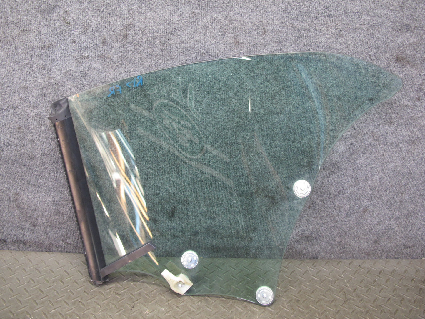 10-15 Lexus IS350 IS250 Convertible Rear Right Side Quarter Window Glass OEM