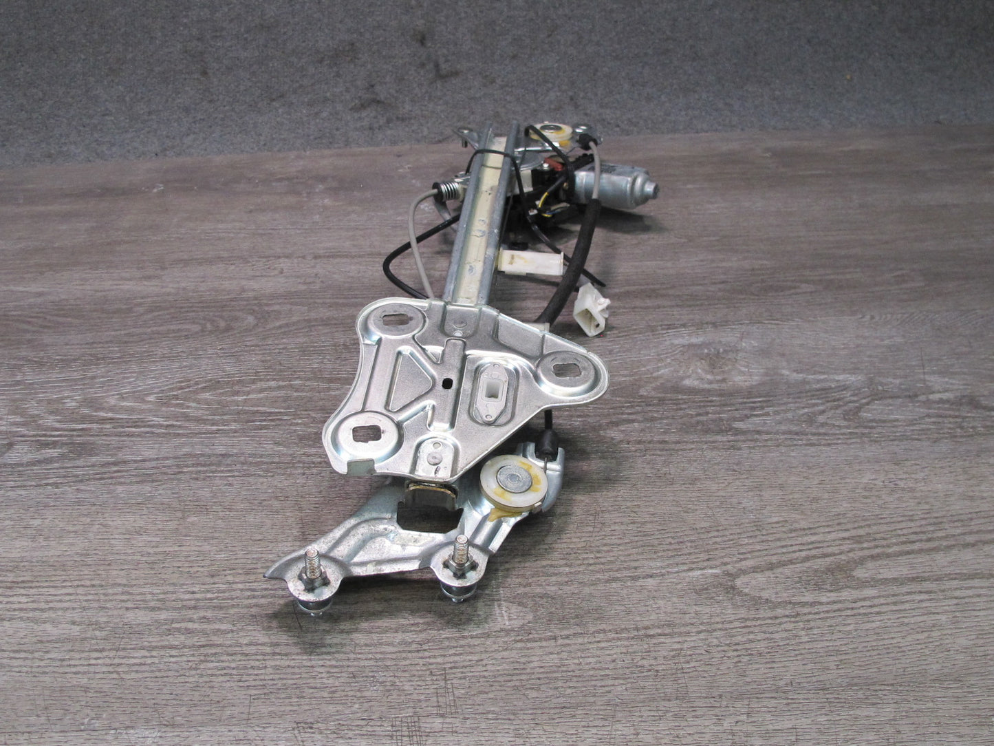 02-10 Lexus Z40 SC430 Front Left Driver Door Window Regulator w Motor OEM
