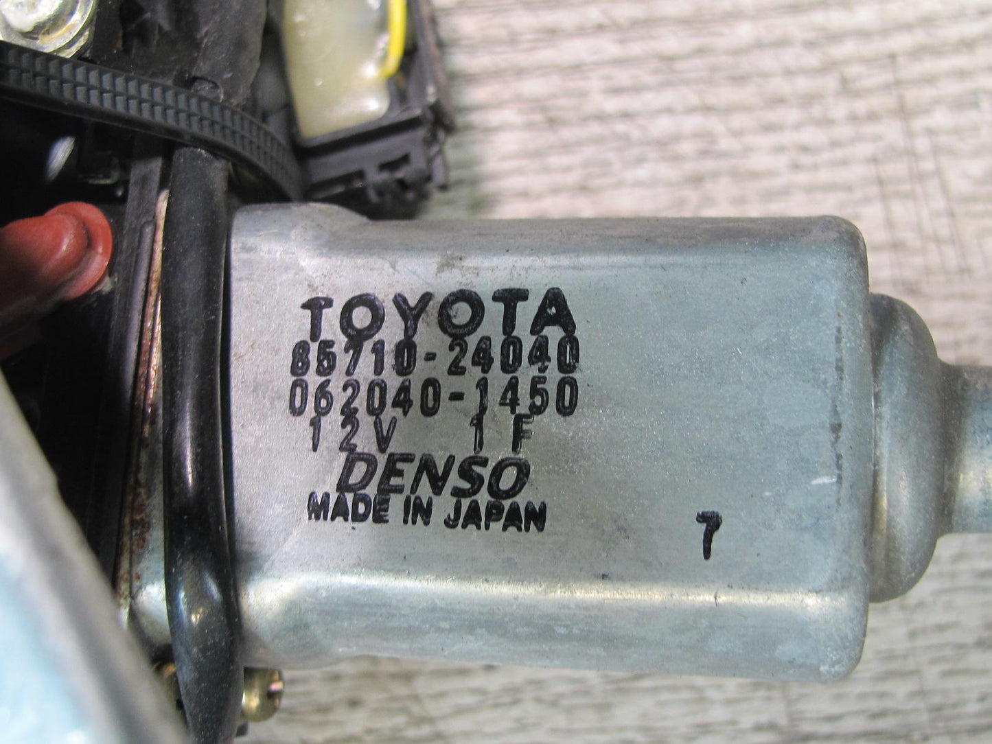 02-10 Lexus Z40 SC430 Front Right Passenger Door Window Regulator w Motor OEM