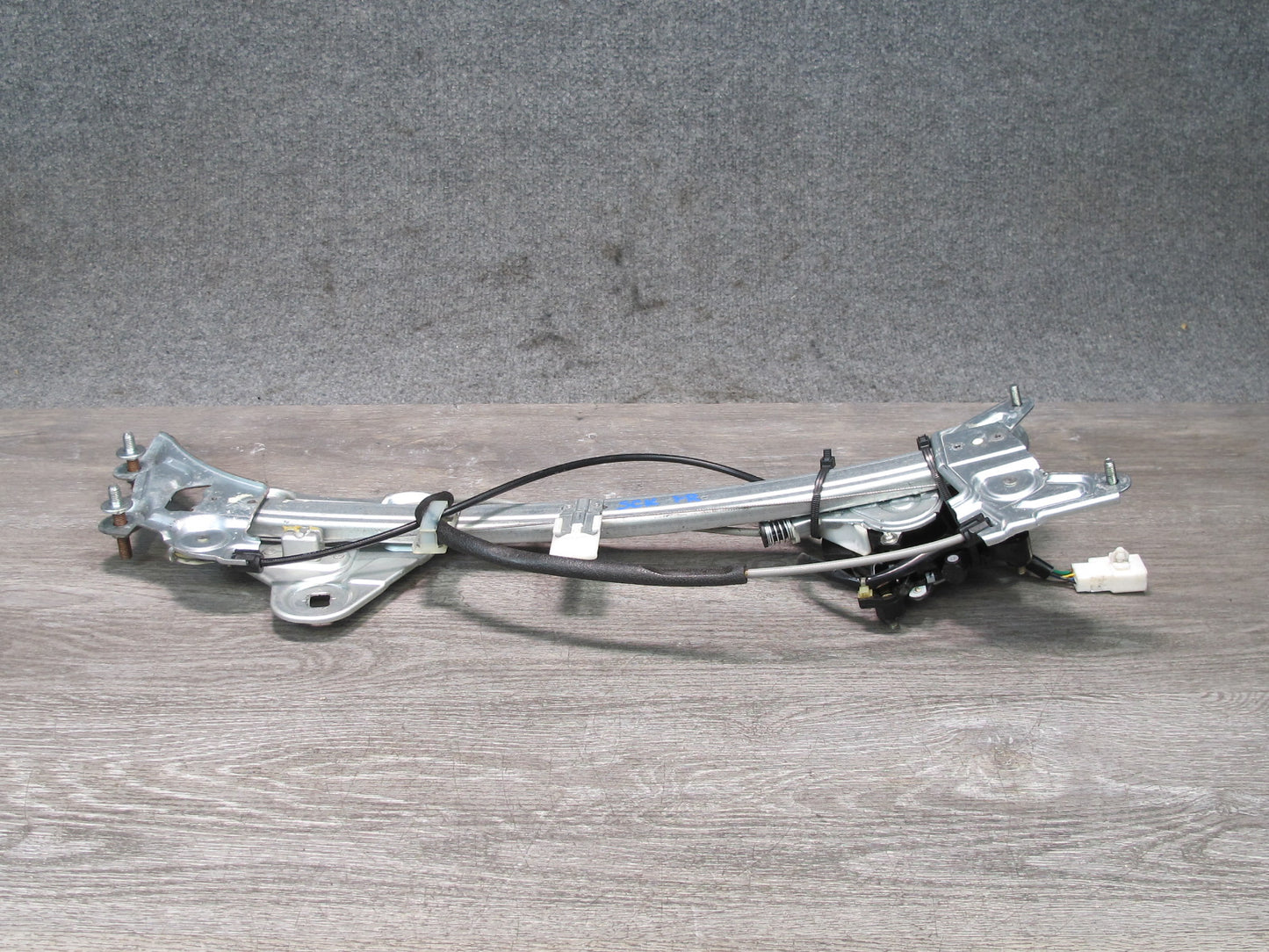 02-10 Lexus Z40 SC430 Front Right Passenger Door Window Regulator w Motor OEM