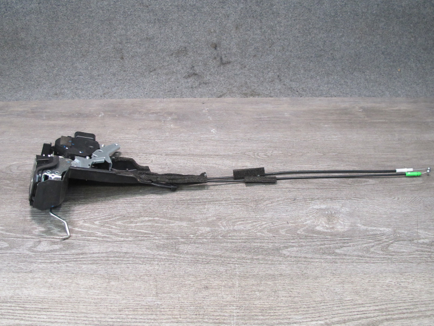 02-10 Lexus Z40 SC430 Right Passenger Door Lock Latch Actuator OEM