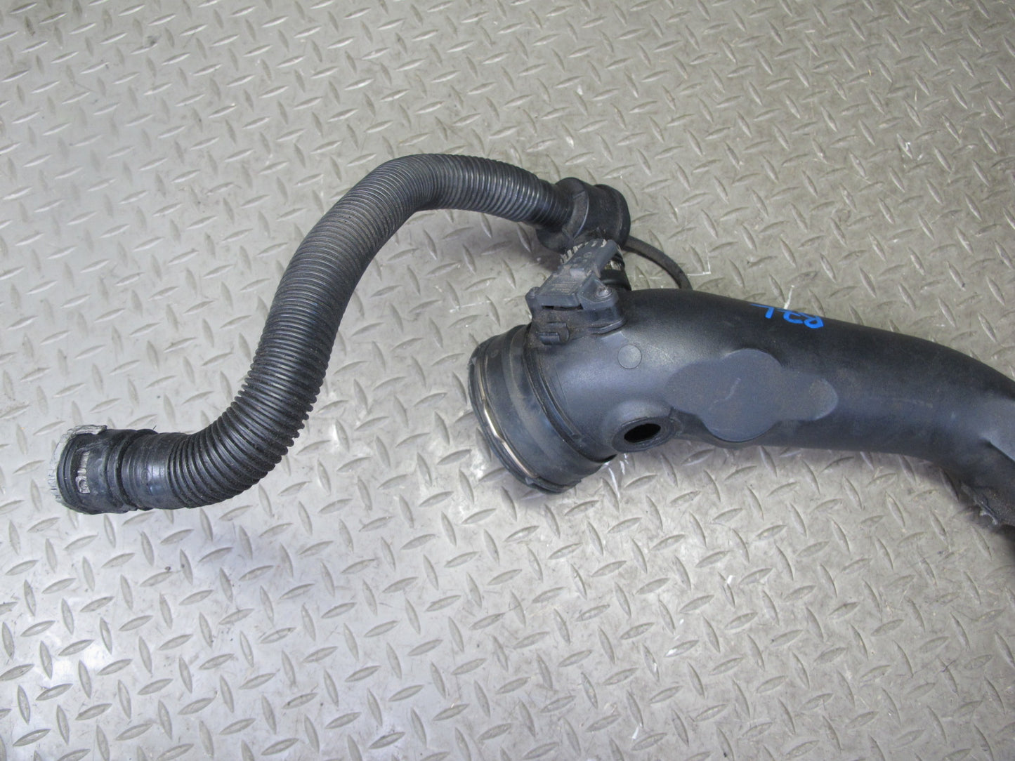 09-16 BMW E89 Z4 Turbocharger Charge Air Induction Pipe Tube OEM