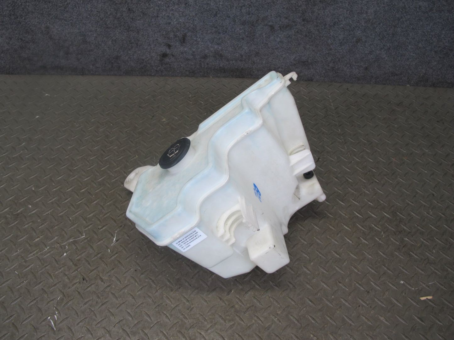 09-16 BMW E89 Z4 Windshield Washer Fluid Reservoir Tank w Pump OEM
