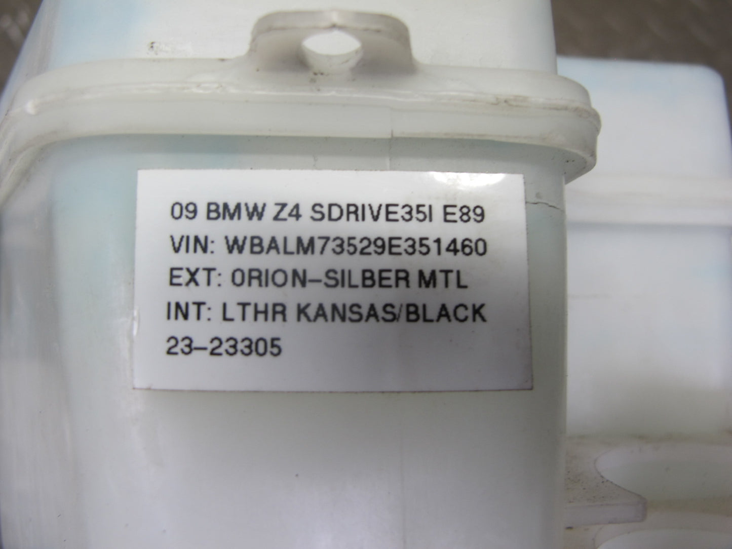 09-16 BMW E89 Z4 Windshield Washer Fluid Reservoir Tank w Pump OEM