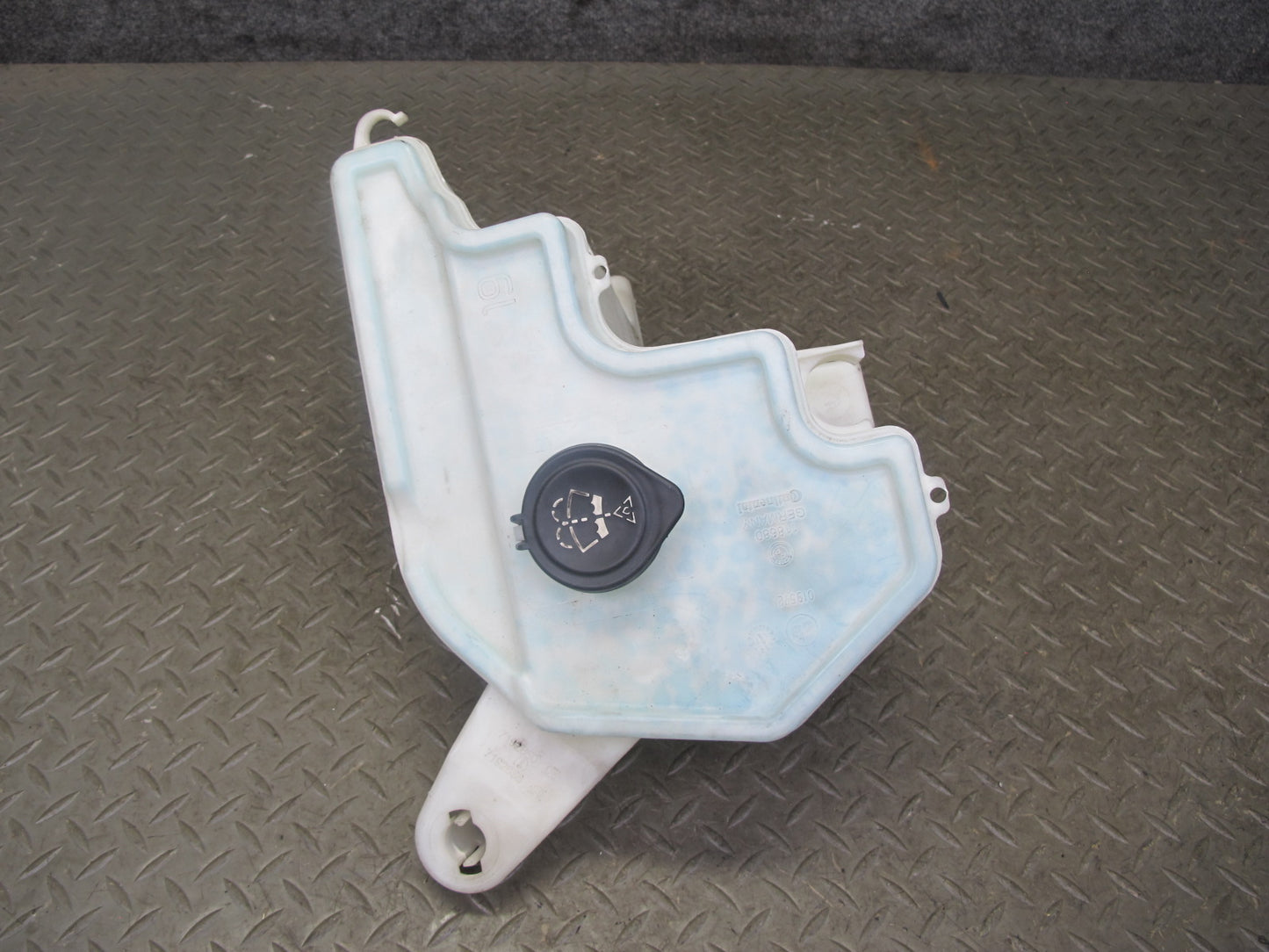 09-16 BMW E89 Z4 Windshield Washer Fluid Reservoir Tank w Pump OEM