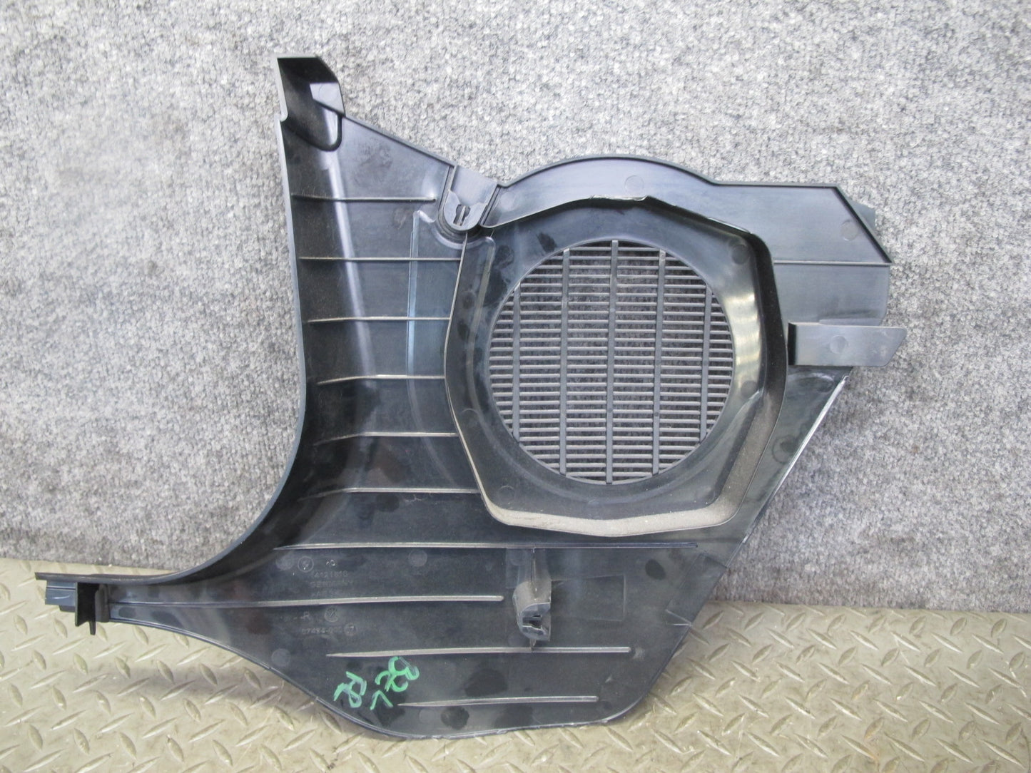 09-16 BMW E89 Z4 Set of 2 Front Left & Right Kick Lower Trim Cover Panel OEM