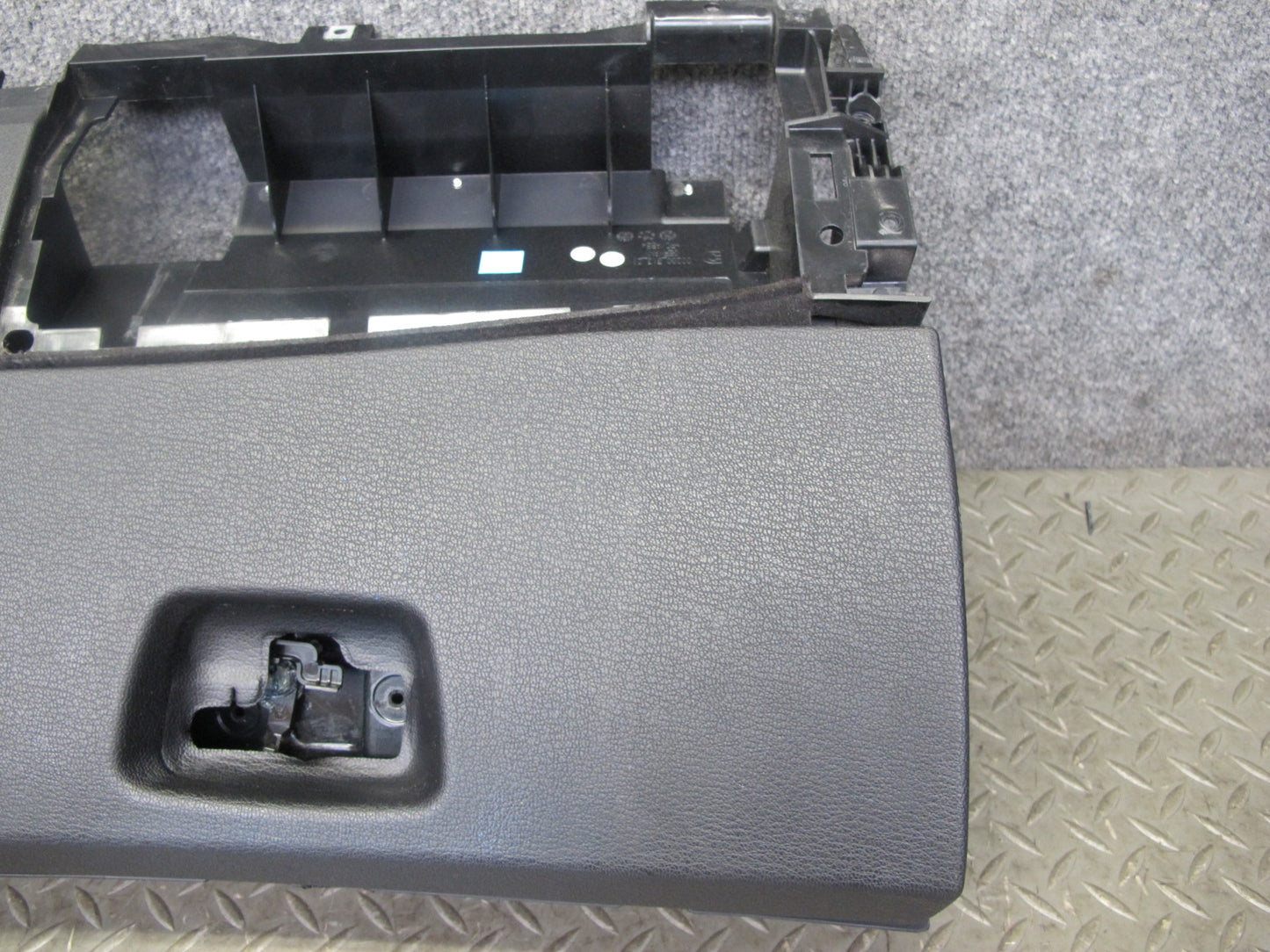 09-16 BMW E89 Z4 Dash Glove Box Compartment Storage OEM