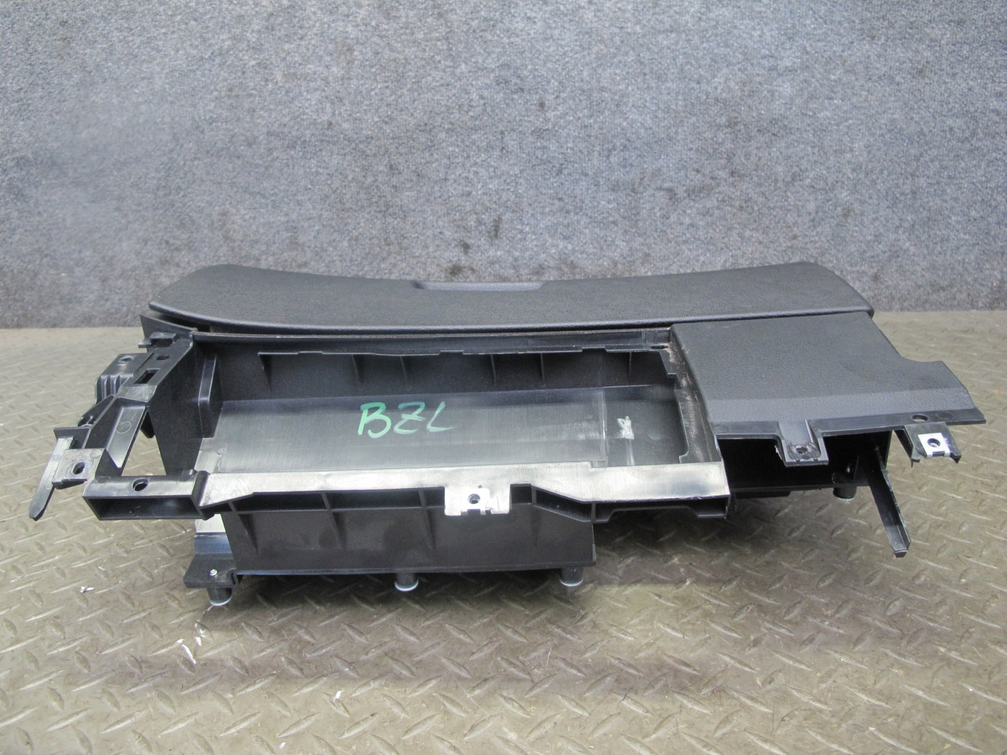 09-16 BMW E89 Z4 Dash Glove Box Compartment Storage OEM