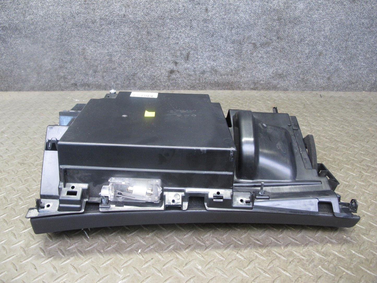 09-16 BMW E89 Z4 Dash Glove Box Compartment Storage OEM