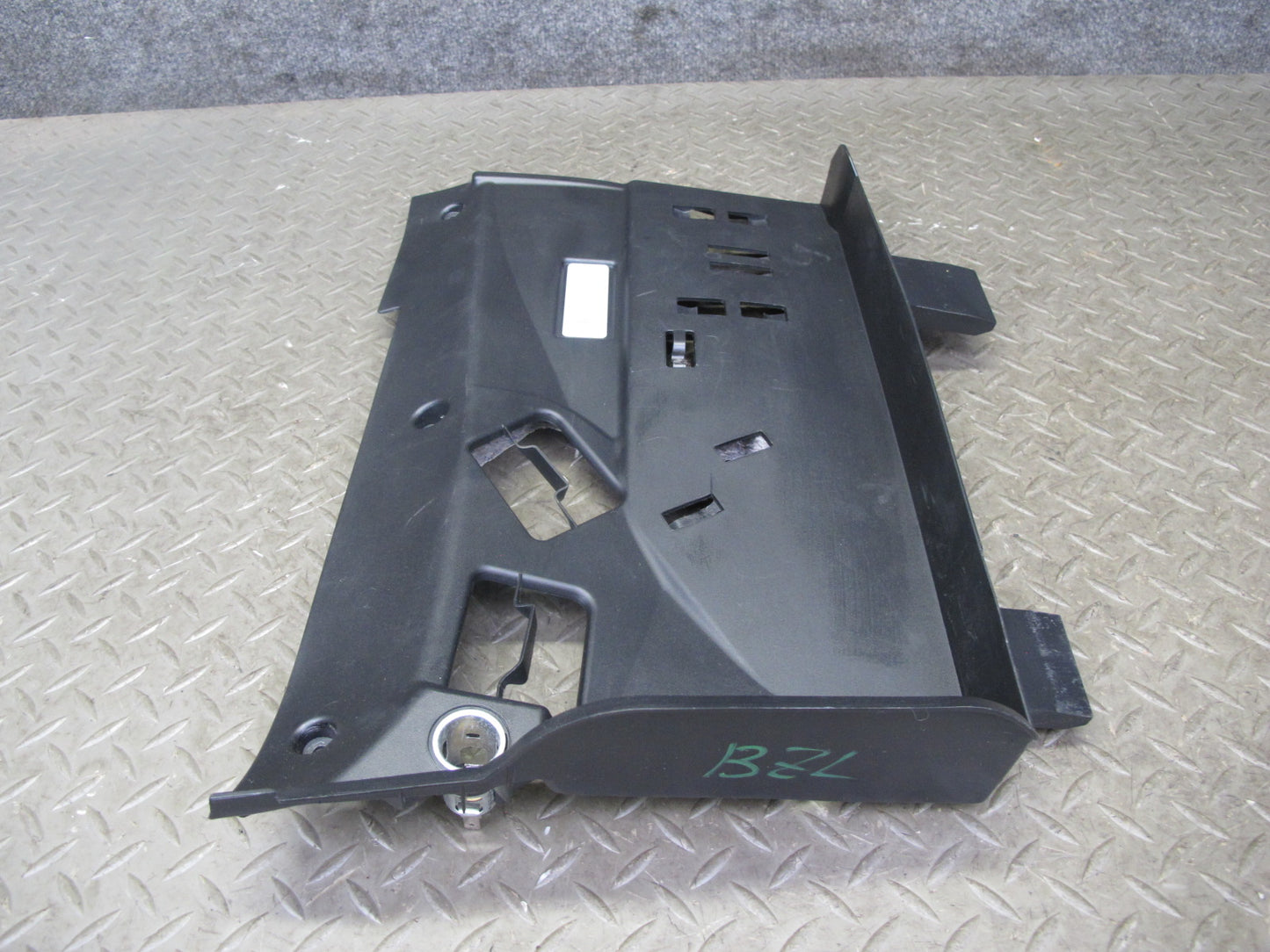 09-16 BMW E89 Z4 Front Right Under Dash Lower Trim Cover Panel OEM