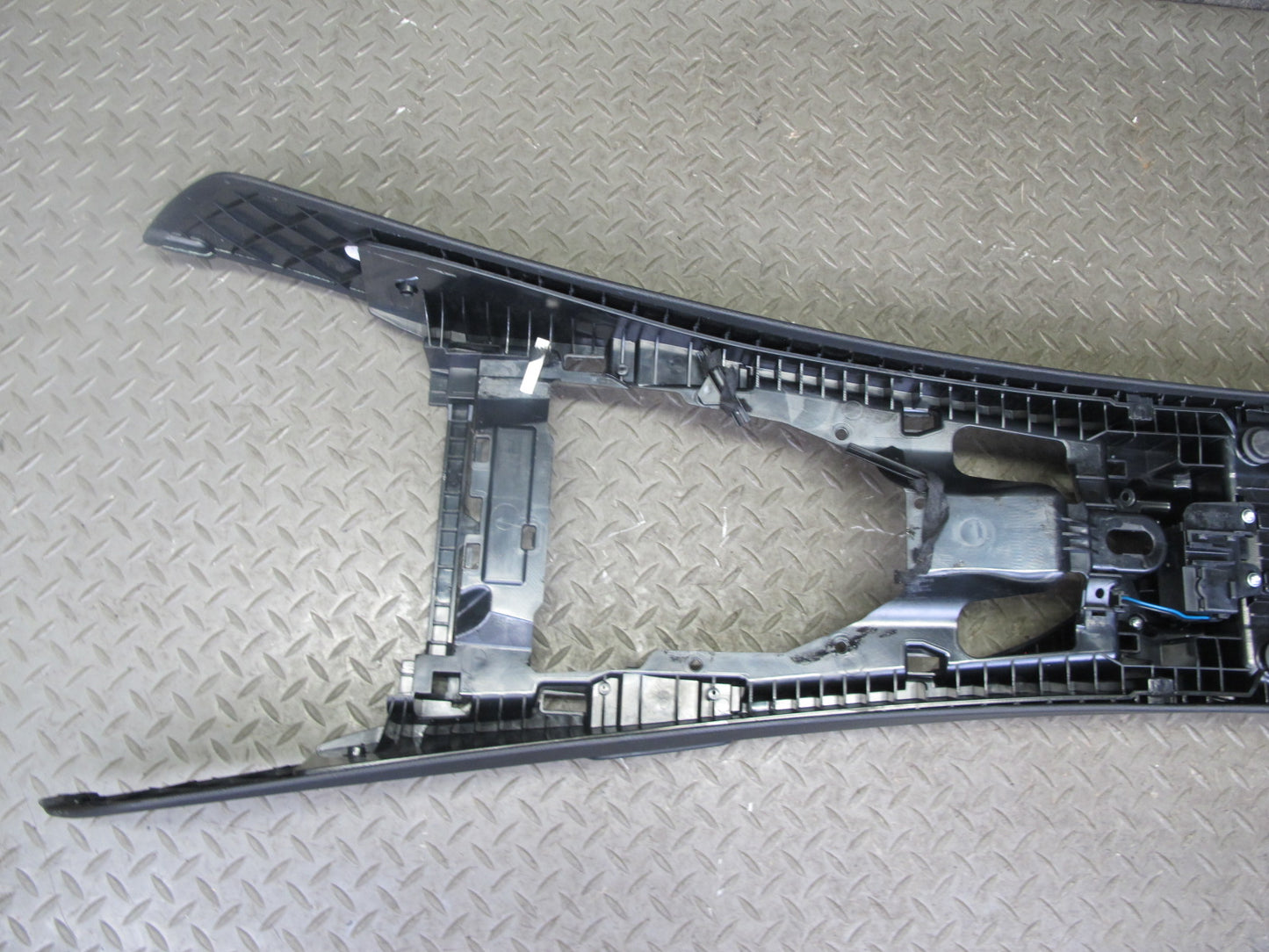 09-16 BMW E89 Z4 Center Console Trim Cover Panel Black OEM