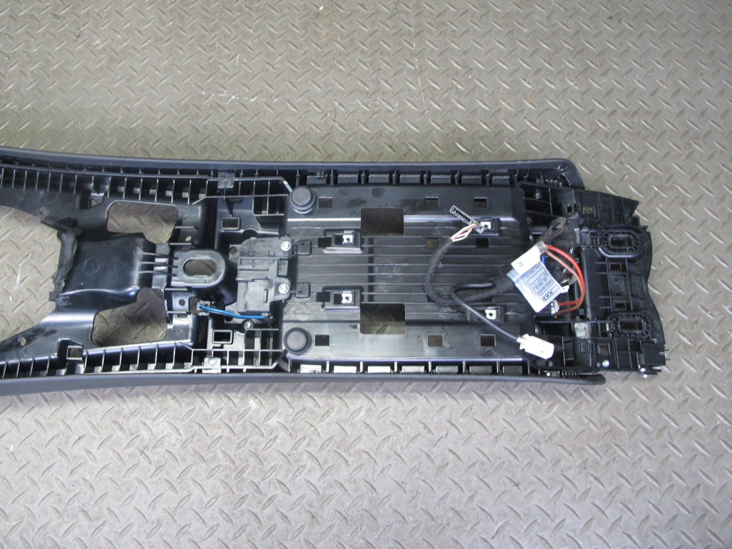 09-16 BMW E89 Z4 Center Console Trim Cover Panel Black OEM