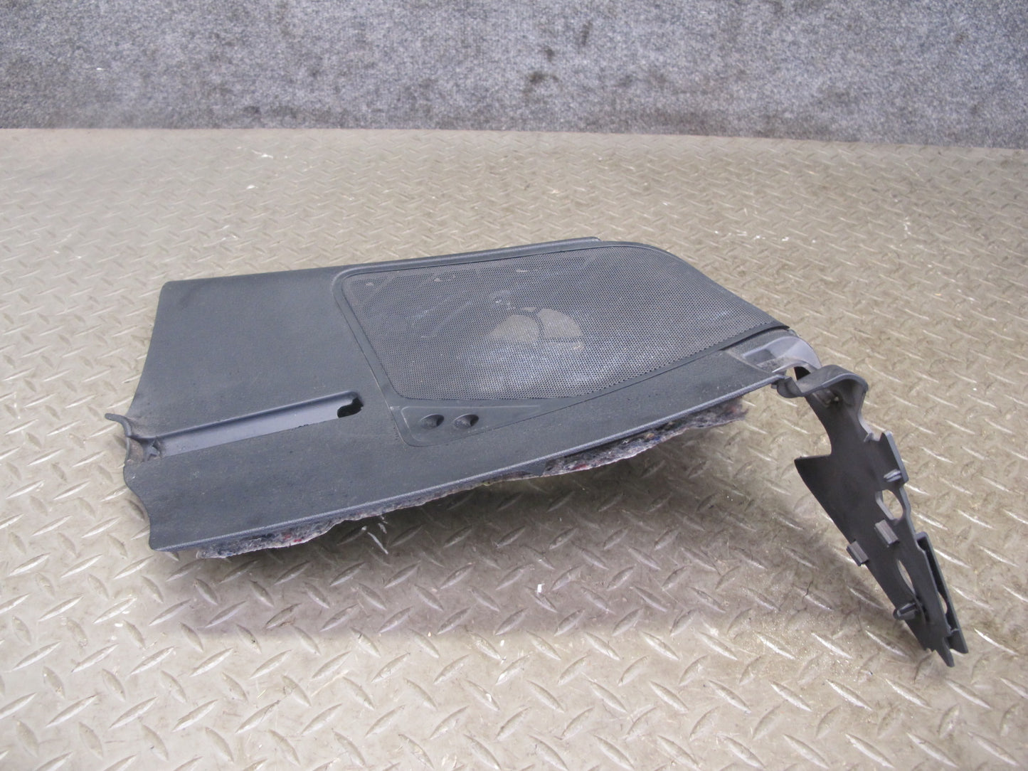 09-16 BMW E89 Z4 Set of 2 Rear Left & Right Speaker Grille Trim Cover OEM