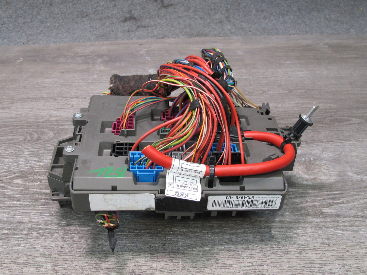 09-16 BMW E89 Z4 Front Power Distribution Fuse Relay Box Module 9154970 OEM