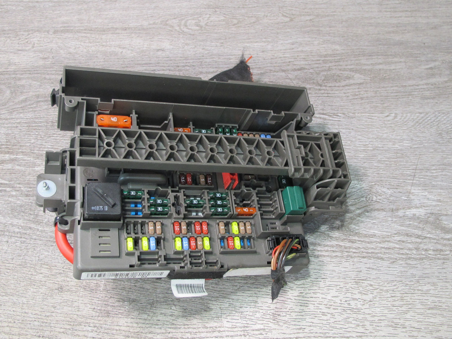 09-16 BMW E89 Z4 Front Power Distribution Fuse Relay Box Module 9154970 OEM