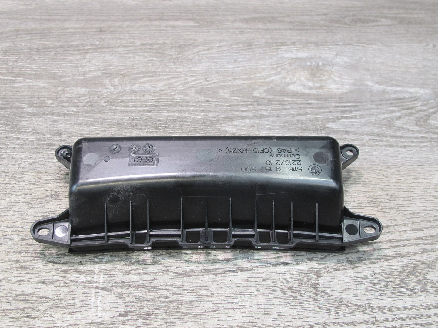 09-16 BMW E89 Z4 Front Center Console Insert Box Storage 9157590 OEM