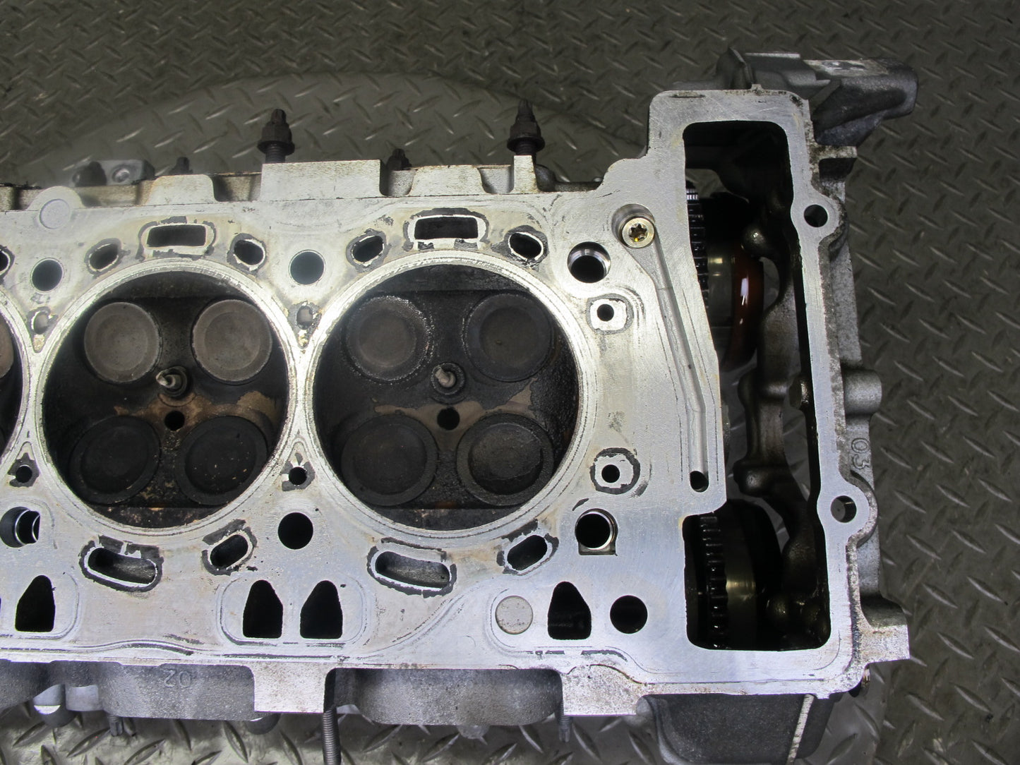 11-13 BMW F10 550i N63 Engine Motor Left Cylinder Head w Camshafts 103K OEM