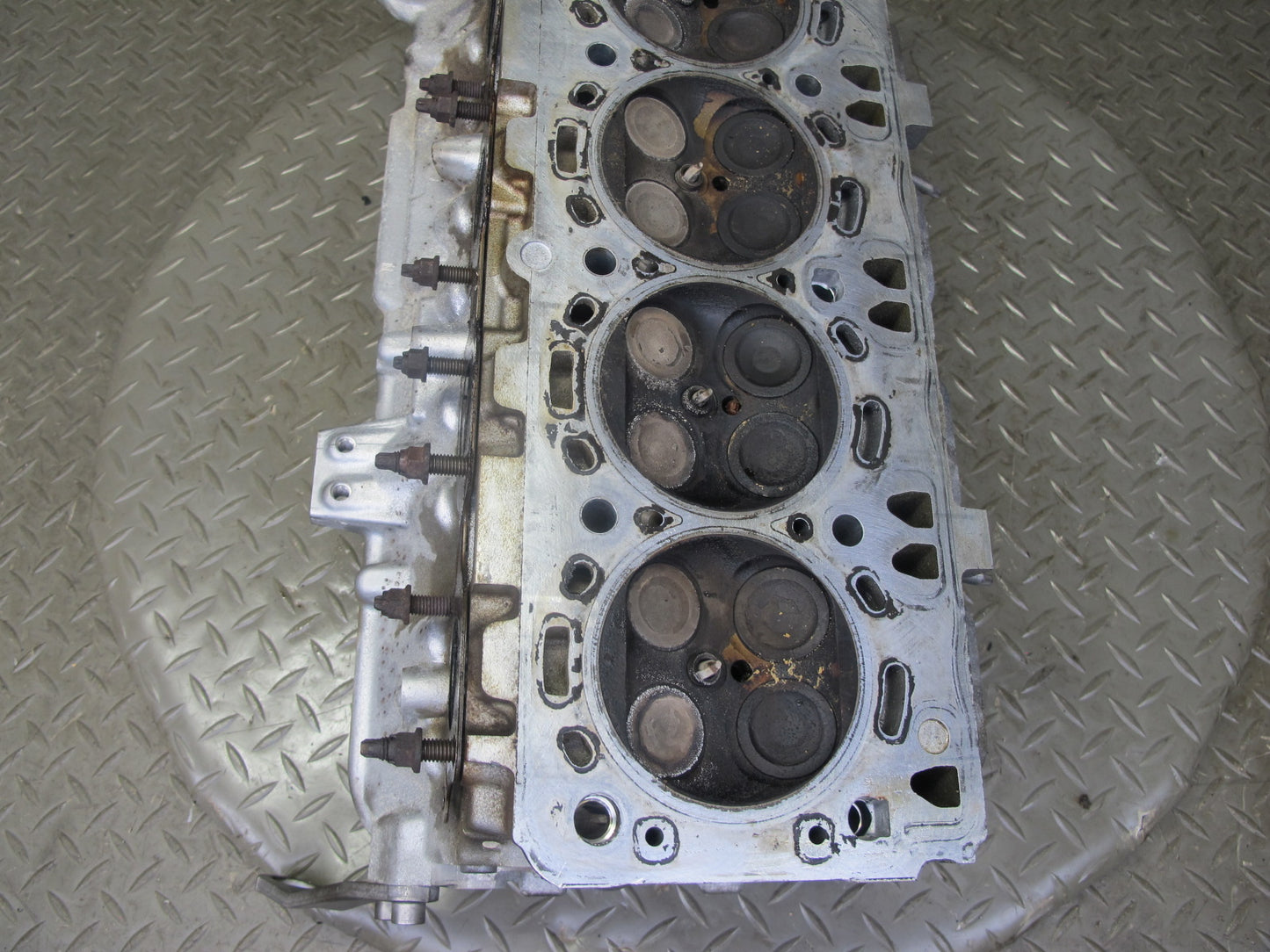 11-13 BMW F10 550i N63 Engine Motor Left Cylinder Head w Camshafts 103K OEM