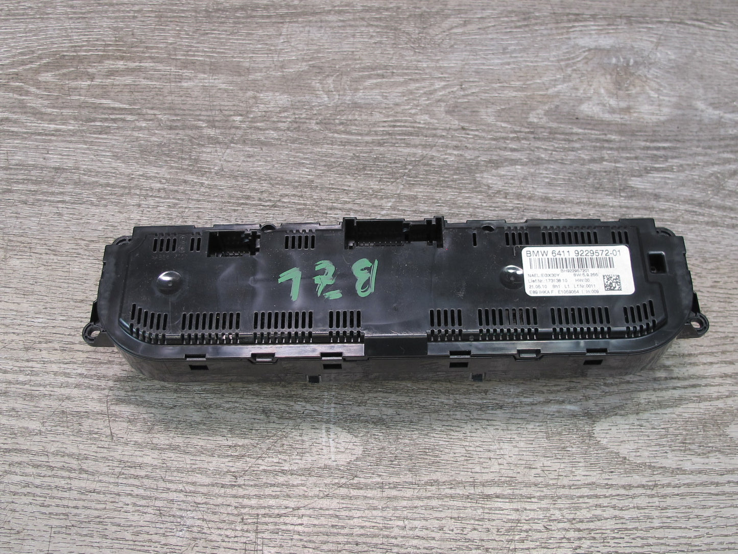09-16 BMW E89 Z4 Automatic A/C Heater Climate Control Switch Panel 9229572 OEM