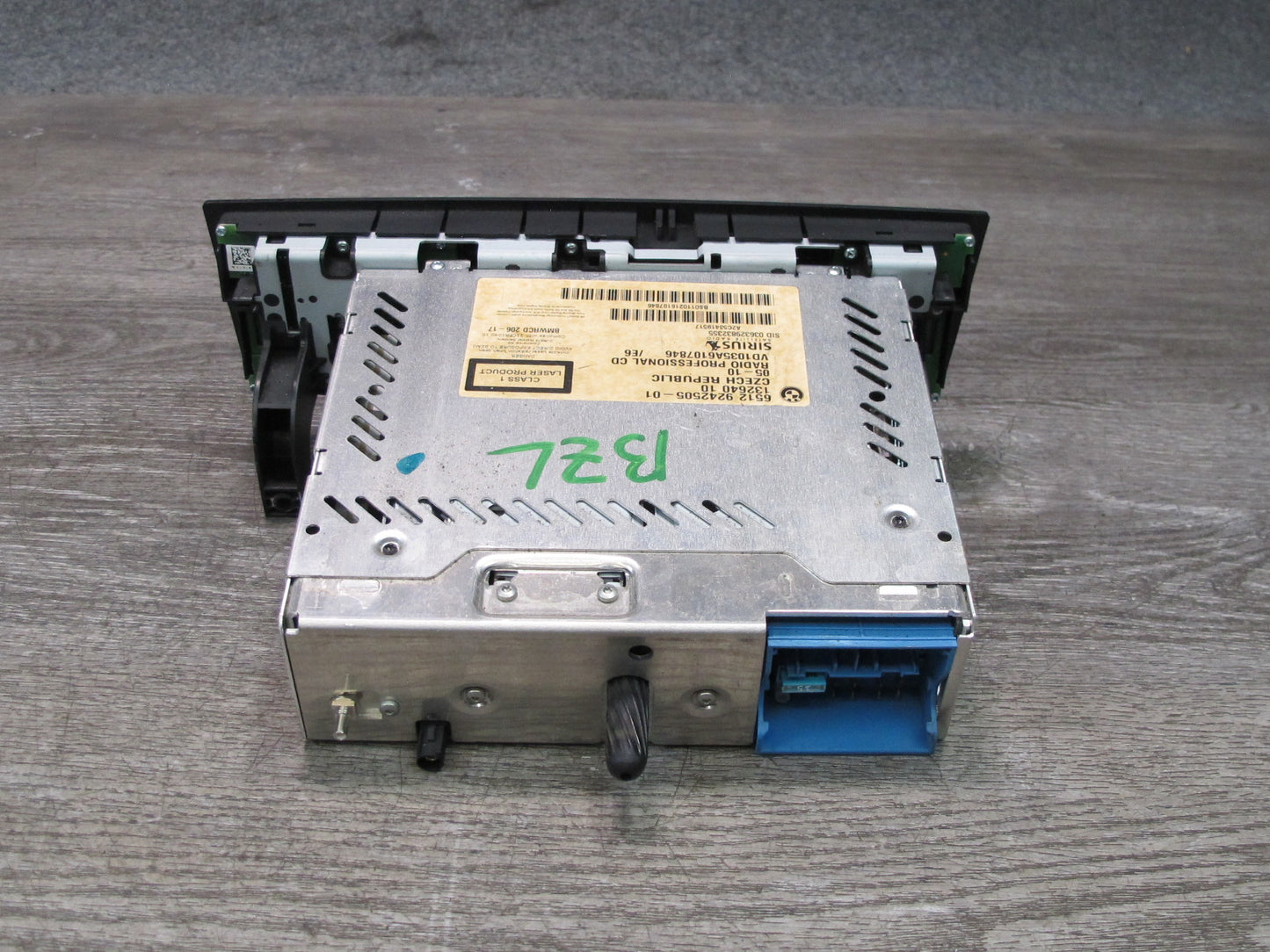10-13 BMW E89 Z4 Radio CD Player Receiver 9242505 OEM