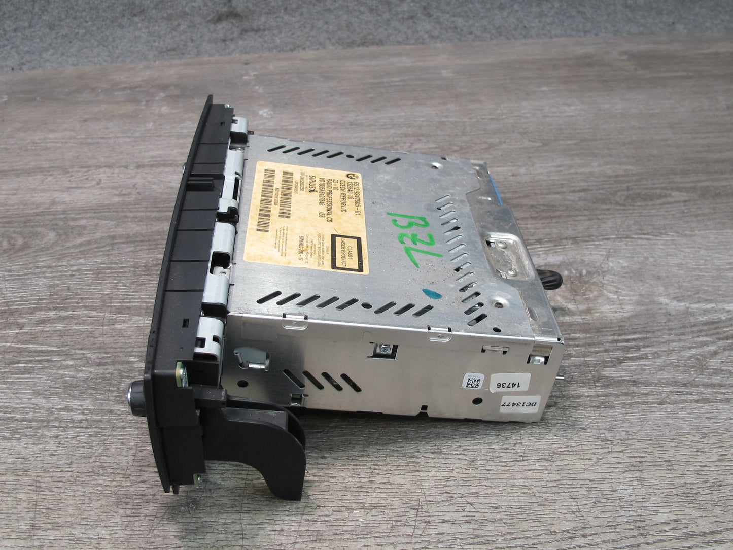 10-13 BMW E89 Z4 Radio CD Player Receiver 9242505 OEM