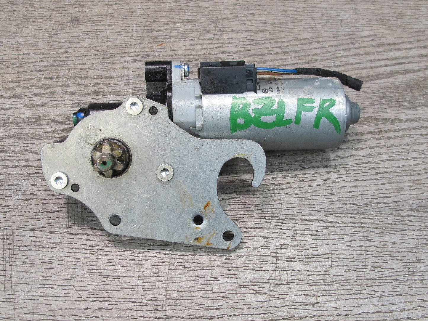 09-16 BMW E89 Z4 Set of 4 Front Right Seat Adjust Motor OEM