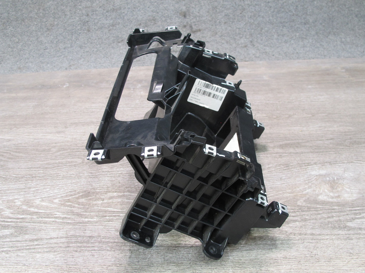 09-16 BMW E89 Z4 Dash Center Radio Mount Bracket Support Panel OEM