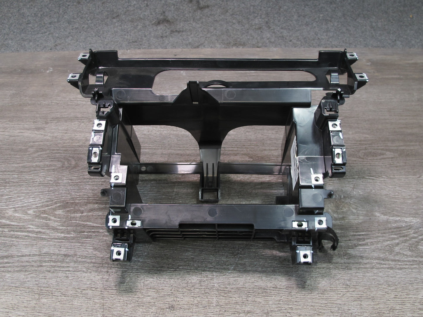 09-16 BMW E89 Z4 Dash Center Radio Mount Bracket Support Panel OEM