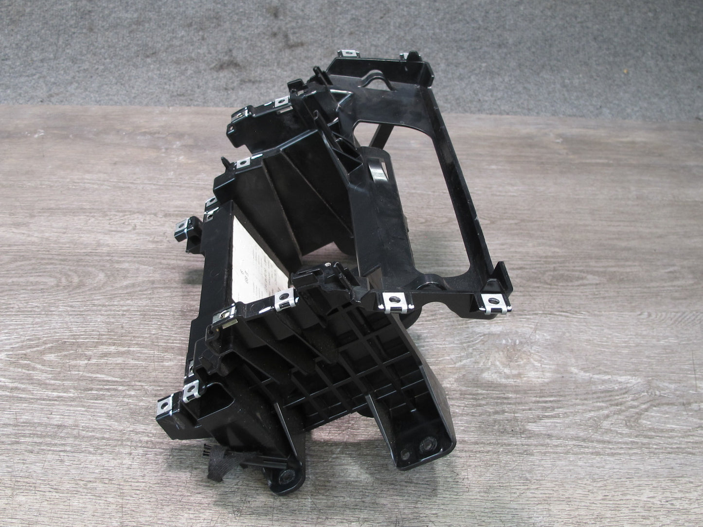 09-16 BMW E89 Z4 Dash Center Radio Mount Bracket Support Panel OEM