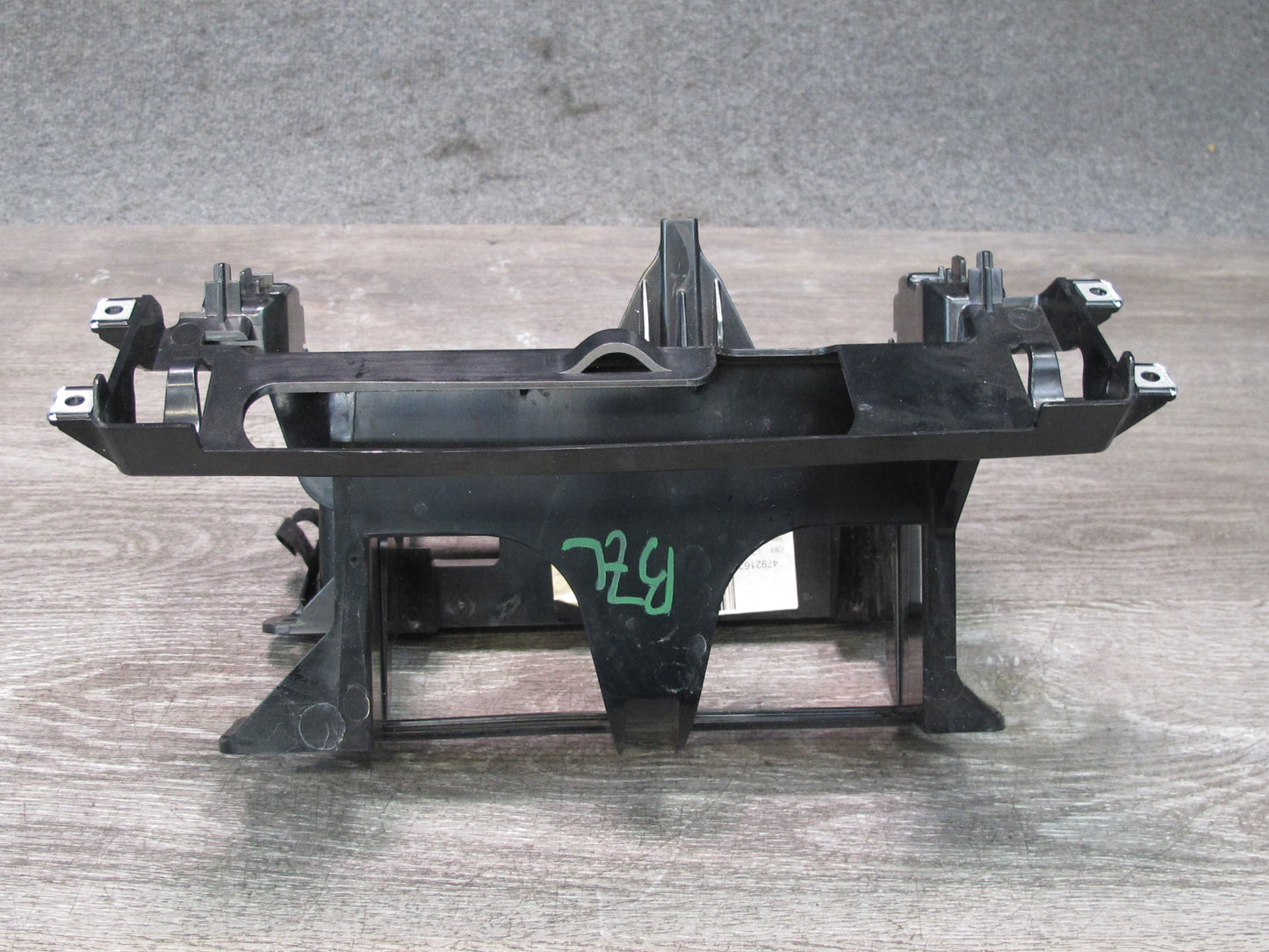 09-16 BMW E89 Z4 Dash Center Radio Mount Bracket Support Panel OEM