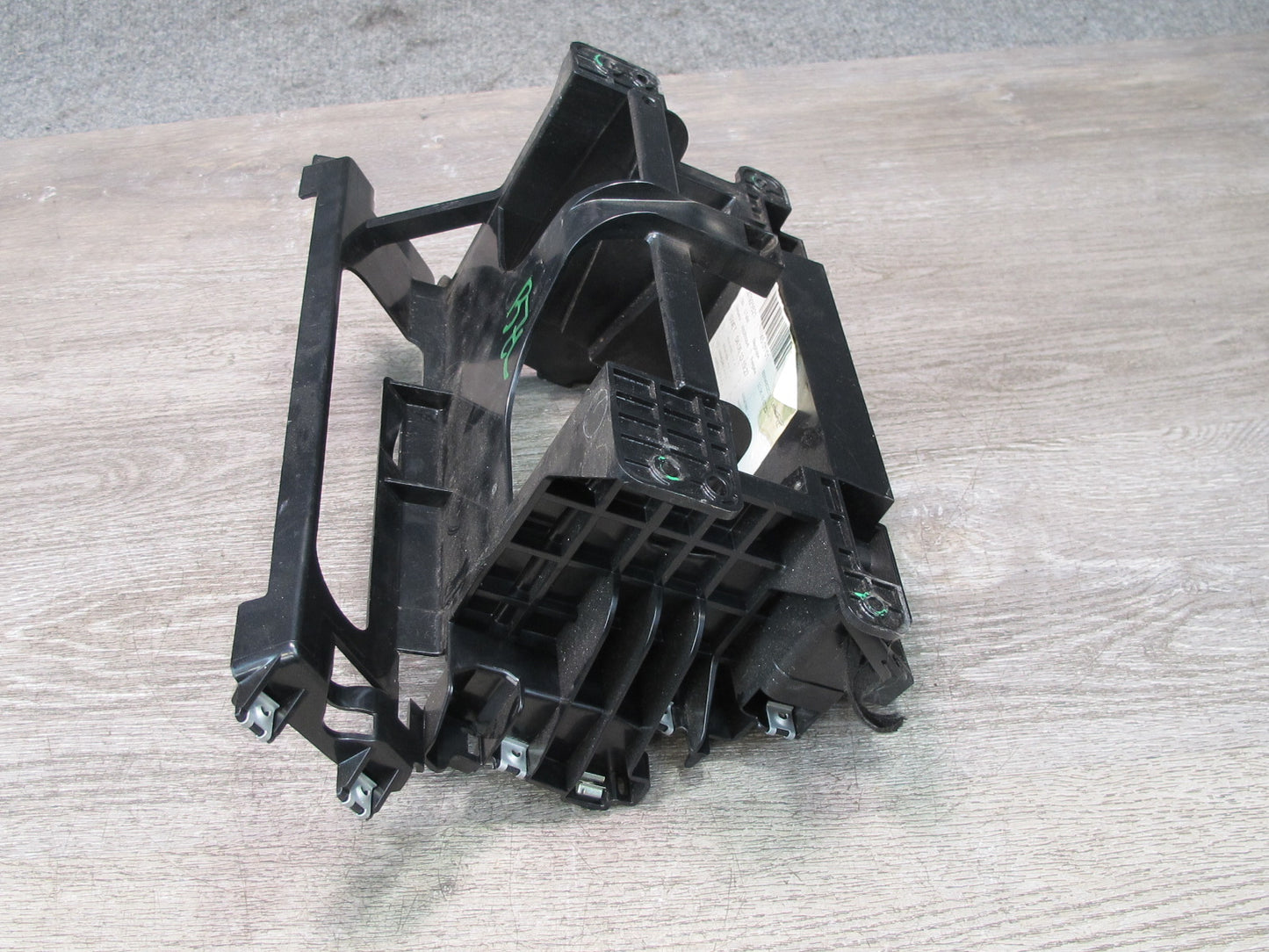 09-16 BMW E89 Z4 Dash Center Radio Mount Bracket Support Panel OEM