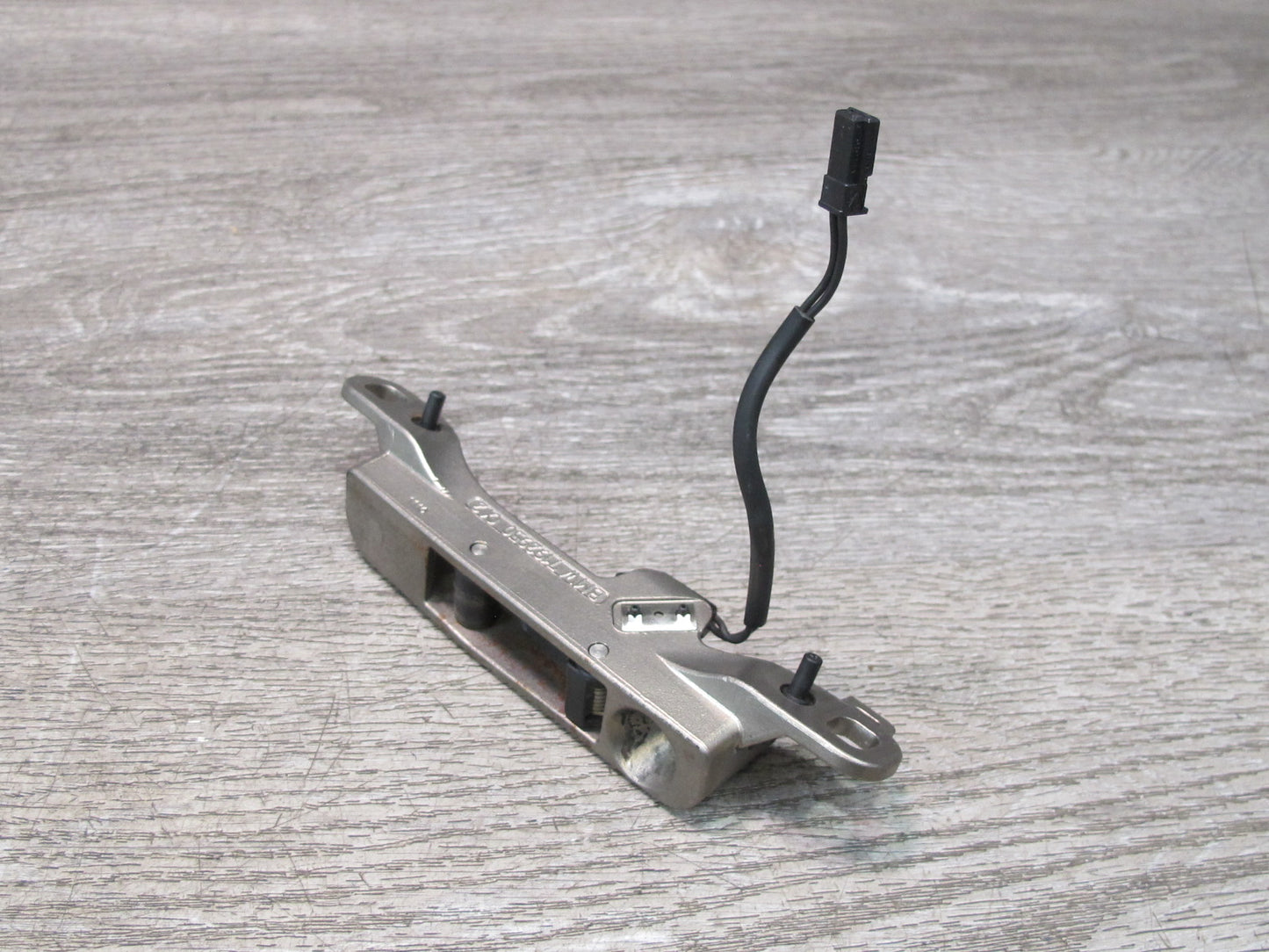 09-16 BMW E89 Z4 Convertible TOP Roof Lock Latch Striker Plate Set OEM