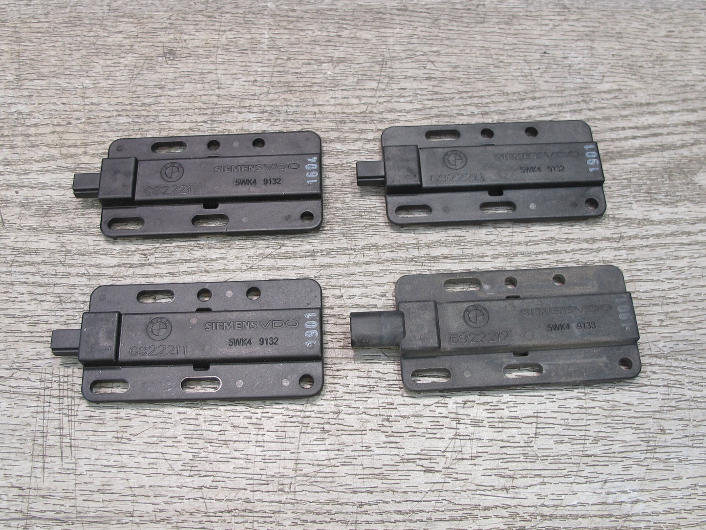 09-16 BMW E89 Z4 Set of 4 Keyless Entry Antenna Sensor 6922211 OEM