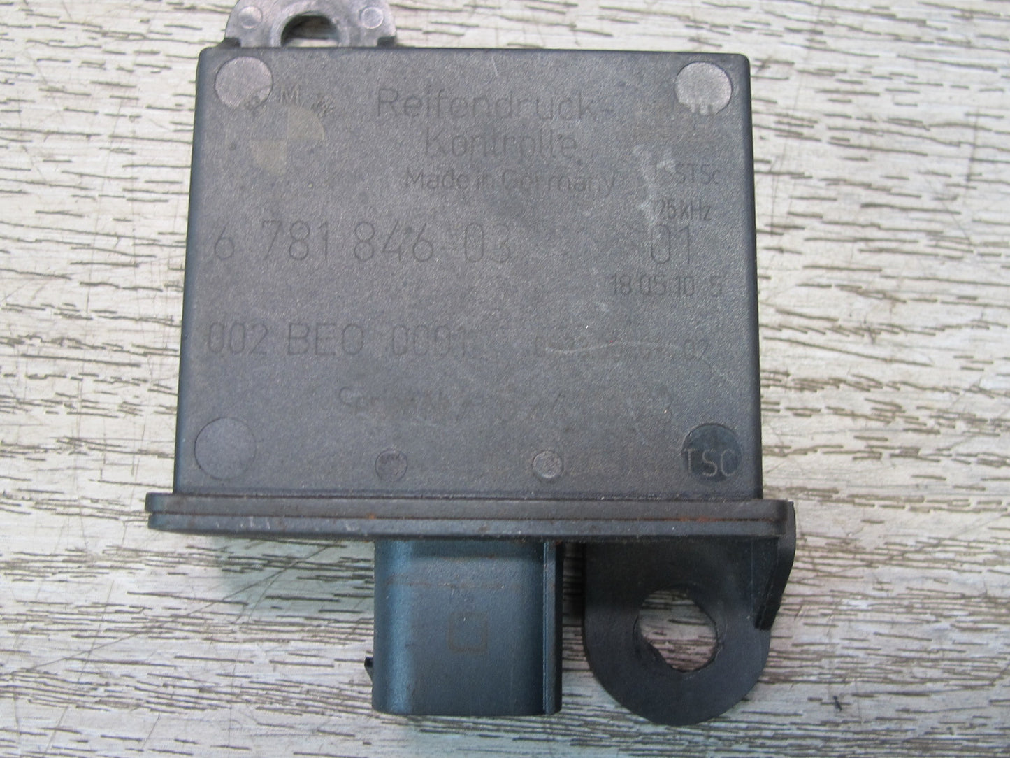 09-16 BMW E89 Z4 Set of 3 Tire Pressure Monitor Sensor 6781846 OEM