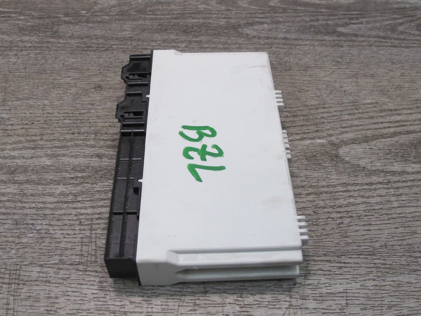 09-16 BMW E89 Z4 Front Left or Right Power Seat Control Module 9221861 OEM