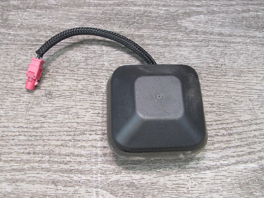 09-16 BMW E89 Z4 Satellite Radio Antenna 9224647 OEM